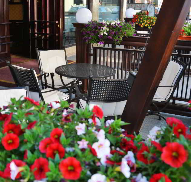 Daily Plaza Hotel Suczawa Zewnętrze zdjęcie